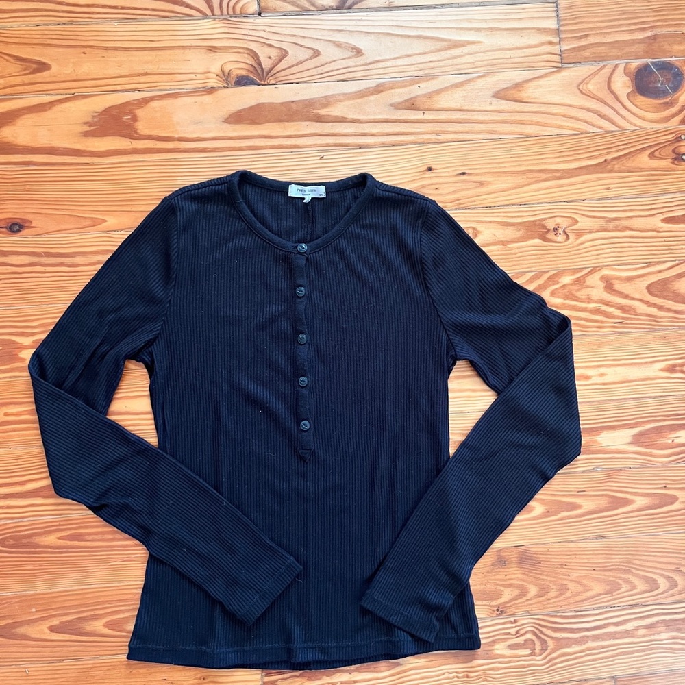 rag & bone Black Henley-style Ribbed Long Sleeve Top, size Medium